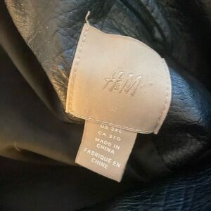 H&M Women’s Plus Faux Leather Jacket Size 3XL